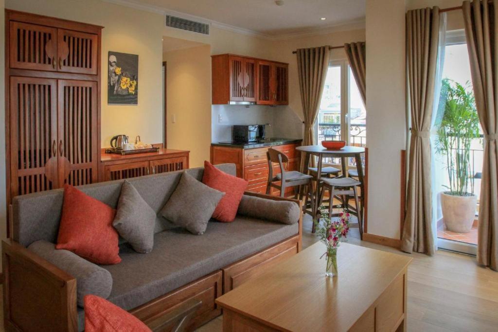 The Lighthouse Hotell Can Tho Eksteriør bilde